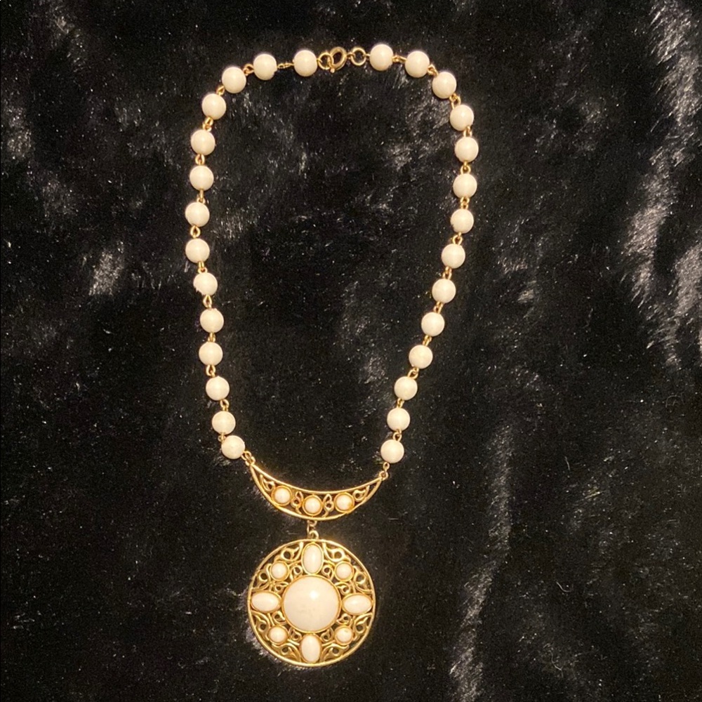 Gold and Cream Beaded Necklace with Pendant